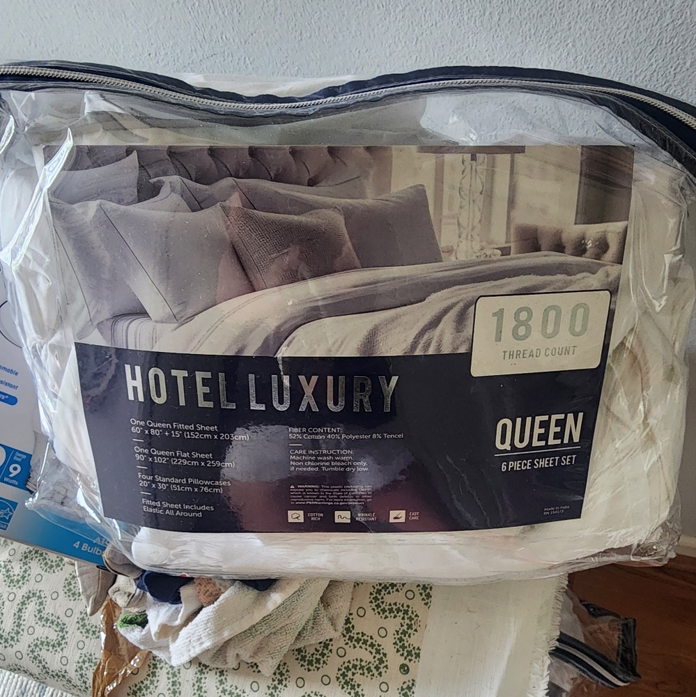 Hotel Luxery Home Goods 1800 count Sheet Set Queen
